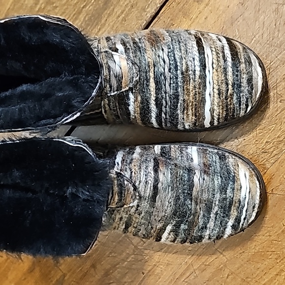 Lamo Juarez Low Slipper Boot - Picture 4 of 10